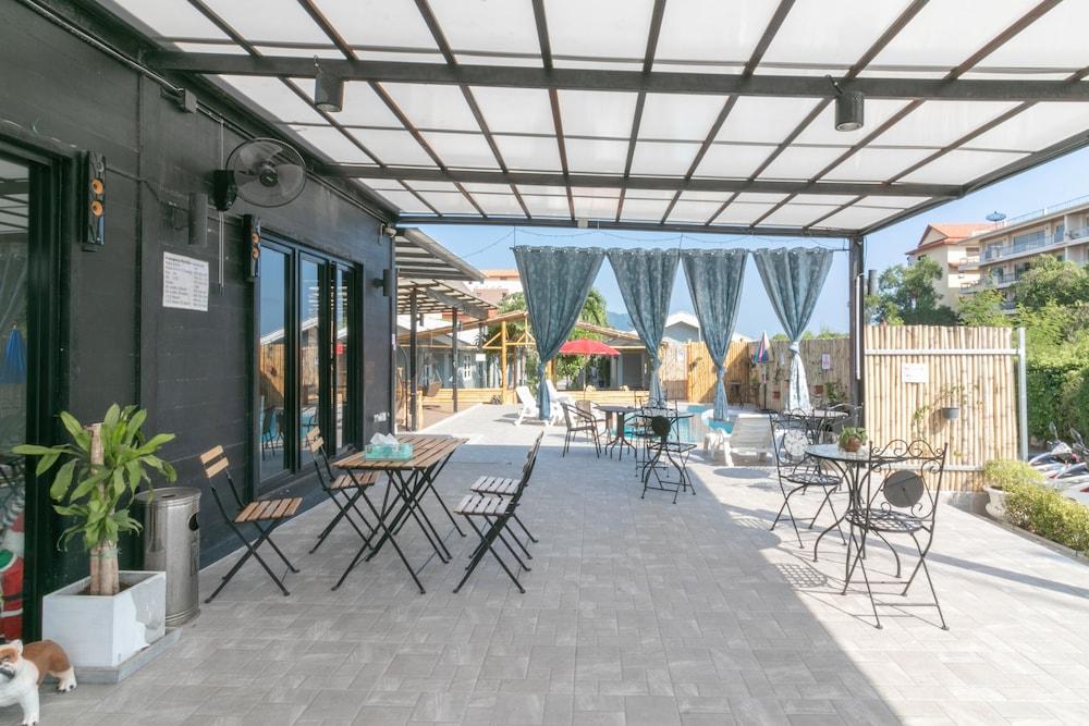 1715 House - White Rhino Hotel Rawai Exterior photo